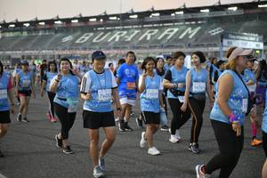 BIB: 15300, 52406, 2698, 52902, 52694
                            <button type="button" onclick="openModal(10465327)" class="btn btn-primary btn-sm float-right btn-popup" data-toggle="modal" data-target=".modal-high-quality">
                        <i class="fas fa-shopping-cart"></i> Add to Cart
                    </button>
                                            <button type="button" onclick="isThisMe(10465327, true)" class="btn btn-success btn-sm float-right btn-popup btn-isme hidden" data-toggle="tooltip" data-placement="bottom" title="นี่คือรูปของคุณใช่ไหม คลิกที่นี่เพื่อเอาเข้าอัลบั้ม">
                        <i class="fas fa-plus"></i> Add to album
                    </button>
                    <button type="button" onclick="isThisMe(10465327, false)" class="btn btn-warning btn-sm float-right btn-popup btn-isnotme hidden">
                        <i class="fas fa-ban"></i> Remove from album
                    </button>